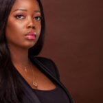 Former, protéger, inspirer : la mission numérique de la Congolaise Nathalie Kienga